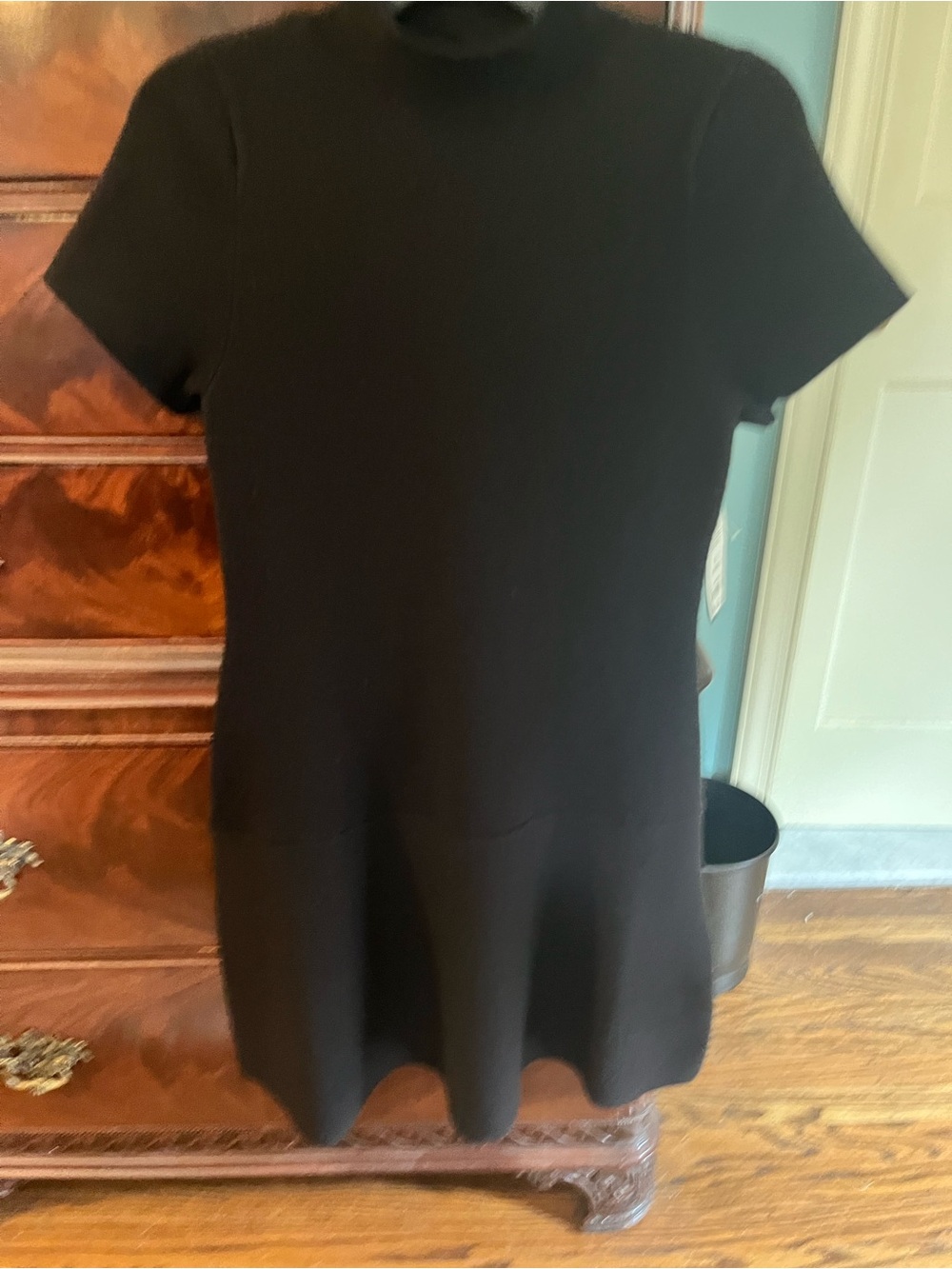 NWT Scoop Classic Black Short-Sleeve Fit & Flare Stretchy Sweater Dress